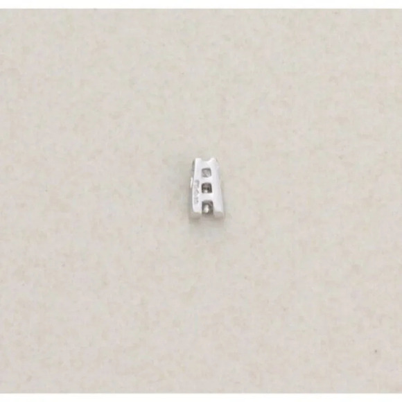 Pendant Only 10k White Gold .09ct Diamond Pendant Three Stone - Picture 5 of 5